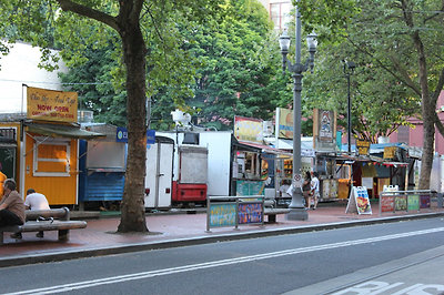 food-cart sor a belvárosban